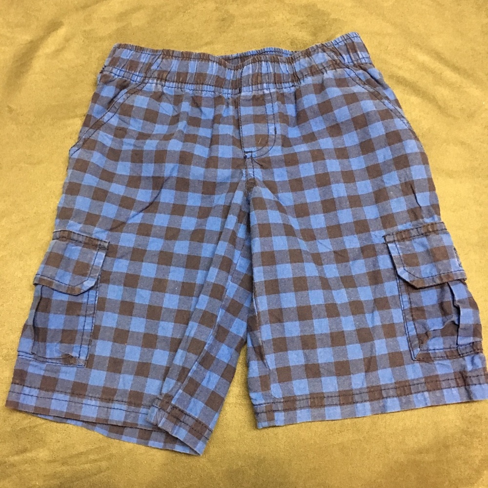 🍏Blue and navy shorts 5T
